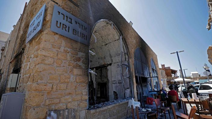 Нападение на ресторан в Акко, смешанном арабо-еврейском городе на северо-западе Израиля, 13 мая 2021 года, JALAA MAREY/AFP