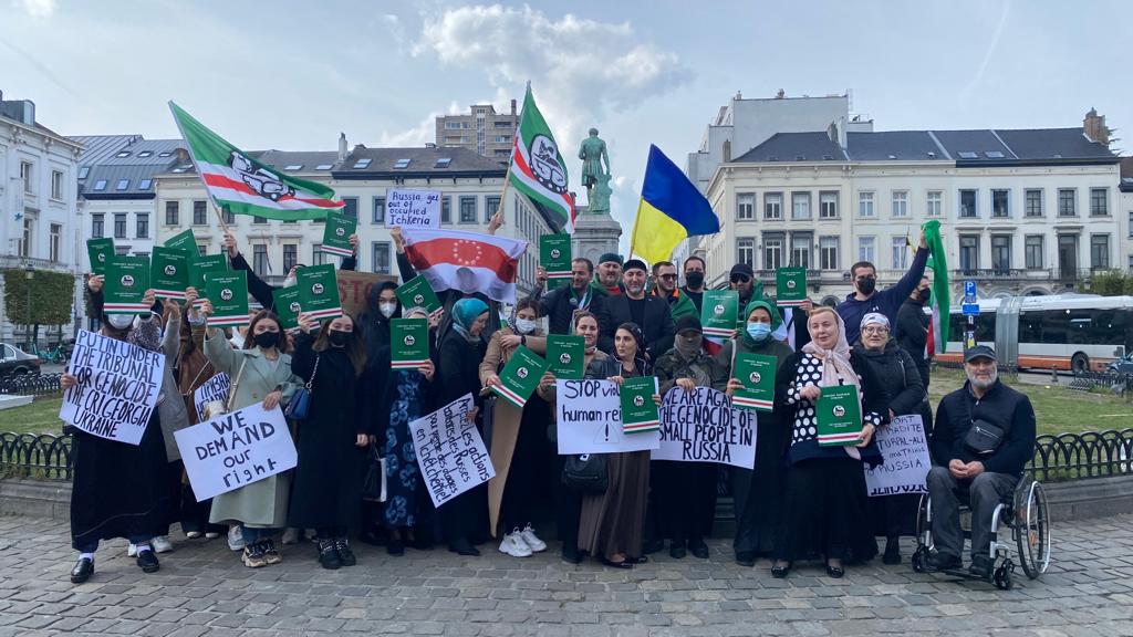 Митинг чеченских женщин в Брюсселе